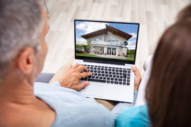 Realtor showing a potential buyer their real estate listings using video